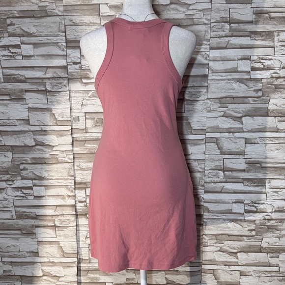 URBAN REVIVO Ruched Twist Front Dress - Picture 3 of 9